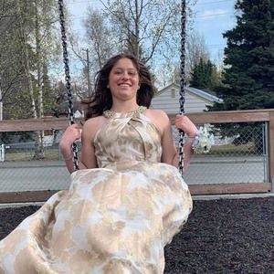 Meet your Posher, Natelya